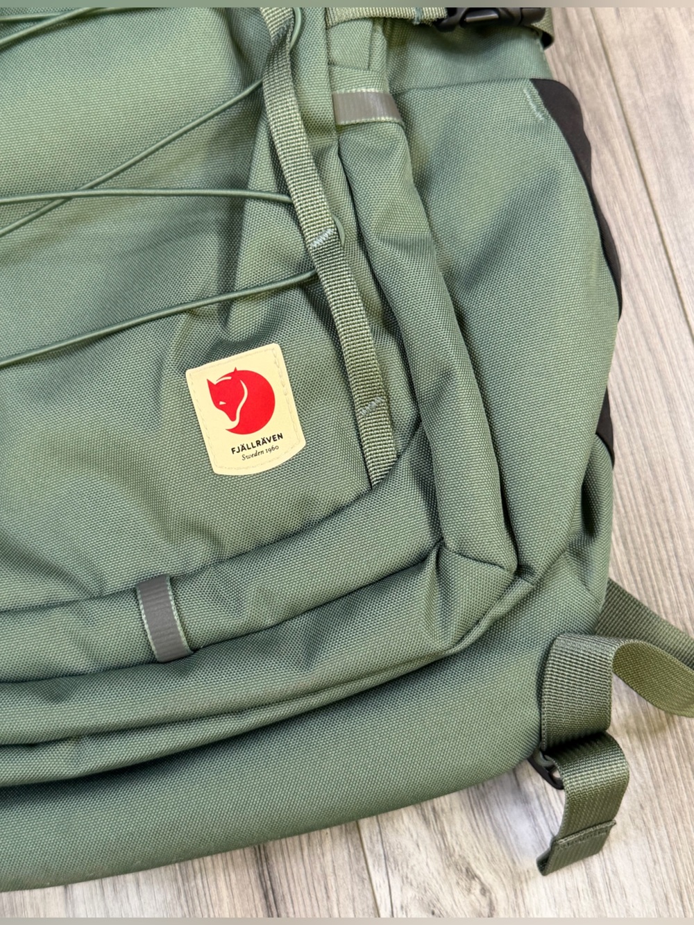 Fjallraven Skule 20 Daypack Backpack Laptop Hiking School Patina Green 23349 - Picture 2 of 7